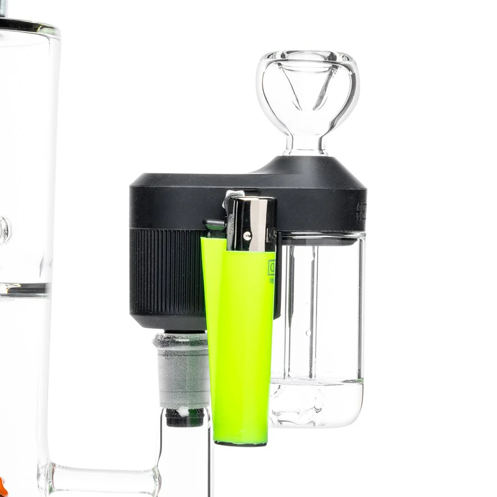 HEMPER Ash Catcher Plus with lighter in magnetic holder
